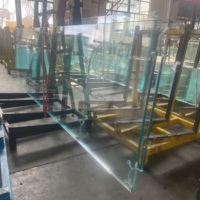 Verre trempé transparent à faible teneur en fer certifié CE, verre de sécurité pour rampes d'escalier, fenêtres, portes