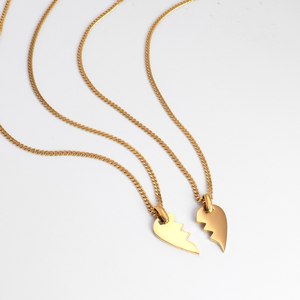 Minimalista corazón rompible medio corazón pareja Collar personalizado de acero inoxidable dividido roto colgante collar joyería - Product Image 3