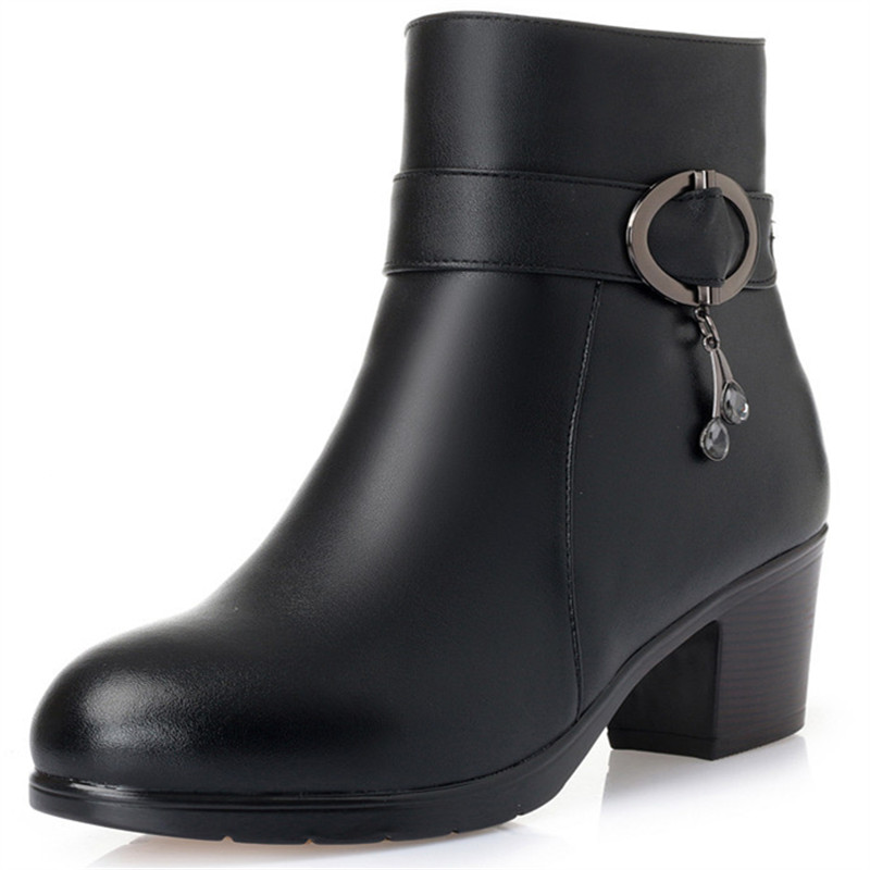 Encuentre el mejor fabricante de botas negras sin tacon y botas negras sin  tacon para el mercado de hablantes de spanish en alibaba.com