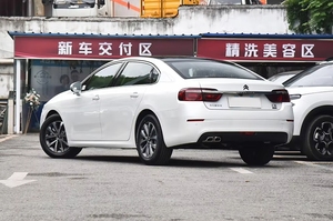 Citroën C6 d'occasion 2023 – Édition Commémorative 400THP Berline FWD 211 CV 1.8L 8AT 4.98m – Confort Français de Luxe - Product Image 6