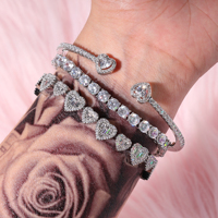 Dropshipping Ensemble de bijoux 3 pièces en laiton style Hip Hop, comprenant Bracelet cubain, Bracelet jonc et Bracelet tennis 5 mm, entièrement serti de zircon 5A en forme de cœur