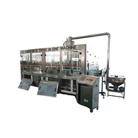 Machine de remplissage automatique de jus 4000BPH 6000BPH pour ligne de production de jus de fruits en bouteille PET de 500 ml