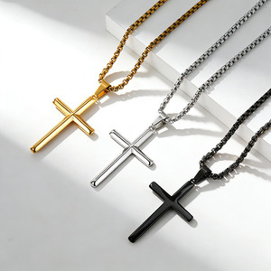 Collar unisex de acero de titanio con cruz, colgante en oro, plata y negro, joyería de moda para hombres y mujeres. - Product Image 1