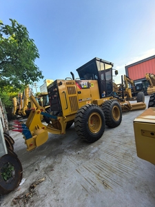 รถเกรดเดอร์มือสอง Caterpillar 140G 14 ตัน เครื่องยนต์ Cat 3306 แท้ โครงสร้างเรียบง่าย บำรุงรักษาง่าย ชั่วโมงการทำงานต่ำ - Product Image 3