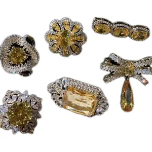 Nouvelle mode bijoux de luxe conception originale 18K plaqué or fleur papillon cristal jaune pierre précieuse diamant bijoux fins broche