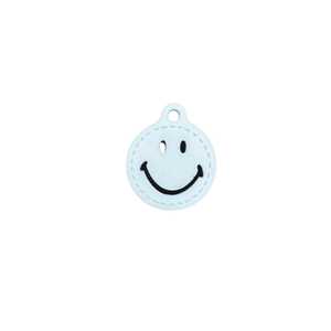 Breloque personnalisée en caoutchouc PVC souple avec visage souriant pour sacs, vêtements et accessoires - Product Image 2