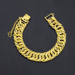 Jxx Venta al por mayor Pulsera de cadena cubana chapada en oro de 24K, cadena gruesa personalizada estilo Hip-Hop para hombre con diamantes, brazaletes de cadena cubana - Product Image 4