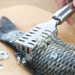 Scaler per pesci in acciaio inossidabile strumento da cucina per la pulizia del pesce pelapatate per raschiare la pelle squame veloci Peeling rimozione della squama di pesce - Product Image 1