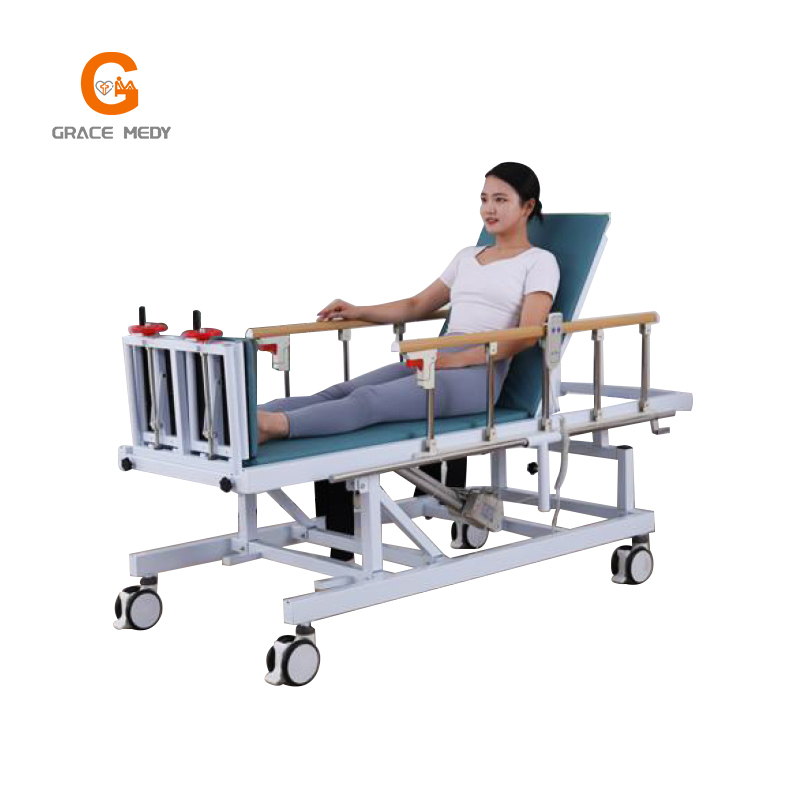 Lightweight Folding Electric Wheelchair for Rehabilitation