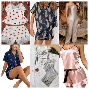 Conjunto de Pijama de Satén para Mujer, Elegante y Suave, de Manga Corta con Botones, Dos Piezas, Ropa de Dormir con Estampado Lindo para Verano - Product Image 5