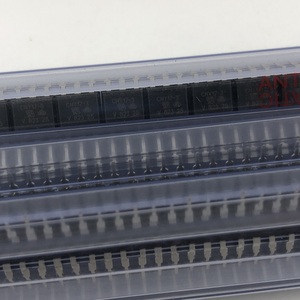 Nouveautés en pièces électroniques : Isolateur transistor CNY17-3X001 - Product Image 1