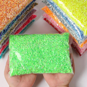 Diamantes <span class=keywords><strong>de</strong></span> imitación <span class=keywords><strong>de</strong></span> flores <span class=keywords><strong>de</strong></span> resina <span class=keywords><strong>de</strong></span> colores mezclados <span class=keywords><strong>de</strong></span> 4mm y 5mm, cristal plano, piedra Ab, arte <span class=keywords><strong>de</strong></span> uñas, diamantes <span class=keywords><strong>de</strong></span> imitación, álbum <span class=keywords><strong>de</strong></span> recortes, Strass para manualidades DIY - Product Image 1