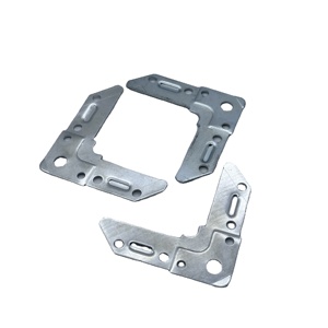 Bordure d'angle en acier galvanisé pour conduit d'air TDC pour système CVC avec design graphique - Product Image 1