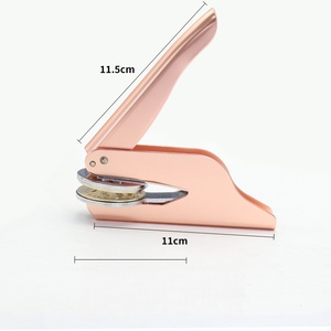 <span class=keywords><strong>Tampon</strong></span> en laiton avec <span class=keywords><strong>logo</strong></span> en cuir <span class=keywords><strong>personnalisé</strong></span> <span class=keywords><strong>Tampon</strong></span> en relief design <span class=keywords><strong>personnalisé</strong></span> - Product Image 3