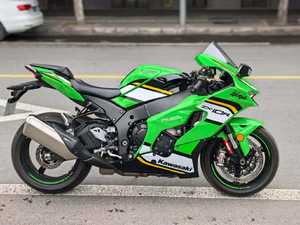 Motocicleta Deportiva de Alto Rendimiento <span class=keywords><strong>Kawasaki</strong></span> <span class=keywords><strong>ZX10R</strong></span> 1000cc con Motor de Cuatro Cilindros Refrigerado por Agua - Product Image 6