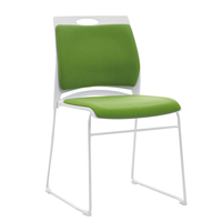Chaise en plastique empilable bon marché pour salle d'attente, salle de réception, salle de formation, bureau, en stock