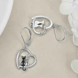 Orecchini pendenti Lucky Cat in argento 925 con strass di cristallo per donna, design simpatico a forma di animale, gioielli da indossare tutti i giorni - Product Image 6