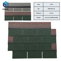 3-Tab-Asphalt-Dachschindeln Wasserdichte Leichtgewichtige Bitumen-Schindeln in Kundenspezifischer Farbe für Wohnbauprojekte