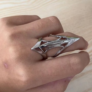 Europäisch-Amerikanischer Vintage Gothic Punk Design Hochwertiger Legierungs-Unisex-Gelenkring <span class=keywords><strong>Retro</strong></span> Verstellbar Personalisiert Modisch - Product Image 1