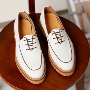 Chaussures en cuir blanc de style anglais pour hommes, dessus en cuir de vache véritable, semelle souple, polyvalentes pour les occasions formelles, chaussures de mariage - Product Image 6