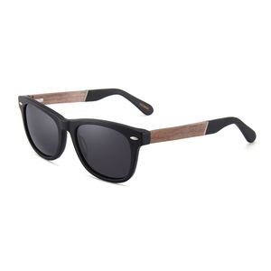 Lunettes de soleil polarisées DUNGU AW8022 en bois et acétate TAC, monture carrée tendance, légères et confortables, protection UV, monture intégrale - Product Image 1