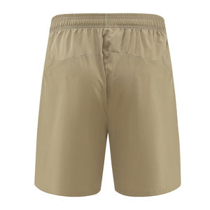 กางเกงขาสั้นกีฬาฤดูร้อนของผู้ชายกางเกงชายหาดทรงหลวมเอวยางยืดระบายอากาศได้ดีผ้าไหมเย็นใส่สบายสีพื้น - Product Image 4