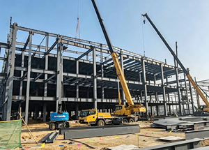 Estructura de Acero Ligero Prefabricada de Bajo Costo, Soldadura, Corte y Doblado para Sistemas de Construcción de Almacenes Prefabricados Ecológicos - Product Image 6
