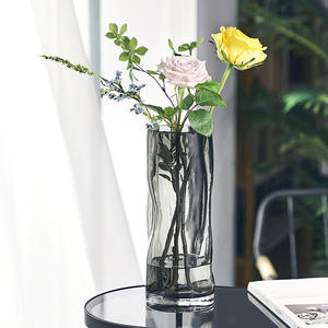 Jarrón de cristal elegante minimalista de estilo nórdico forma cilíndrica para sala de estar entrada o terrario - Product Image 2