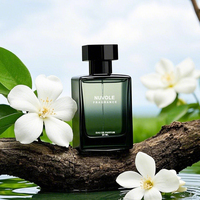 Nouvel arrivage de bouteille de parfum carrée bouteille de parfum vert vaporisateur personnalisé 50ml 30ml 100ml bouteille de parfum vide en verre avec couvercle