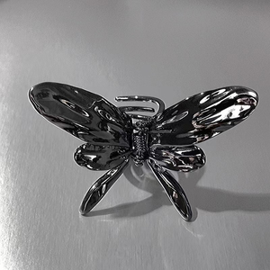 Nouvelle Pince à Cheveux Papillon Argentée Élégante, Design Simple et de Luxe, Bijou de Mode pour Femme - Product Image 4