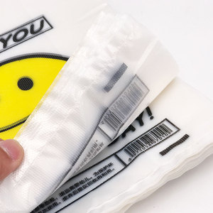 Sacs d'emballage de t-shirt de haute qualité taille personnalisée épaisseur de couleur vente en gros de sacs de t-shirt - Product Image 4