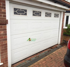 Portes <span class=keywords><strong>de</strong></span> <span class=keywords><strong>garage</strong></span> en acier galvanisé, <span class=keywords><strong>porte</strong></span> <span class=keywords><strong>de</strong></span> <span class=keywords><strong>garage</strong></span> <span class=keywords><strong>sectionnelle</strong></span> isolée, <span class=keywords><strong>sur</strong></span> <span class=keywords><strong>mesure</strong></span>, design moderne et abordable - Product Image 4