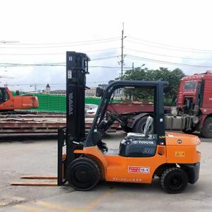 Envío Gratis, Montacargas Diésel Toyota Usado de 3 Toneladas con Motor Japonés, Probado e Inspeccionado, Pocas Horas de Uso (0-2000), Buen Estado - Product Image 3