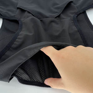 Sac à dos extérieur unisexe de haute qualité pour la course à pied tout-terrain avec système d'hydratation de gilet de bouteille d'eau pour les sports de plein air - Product Image 4