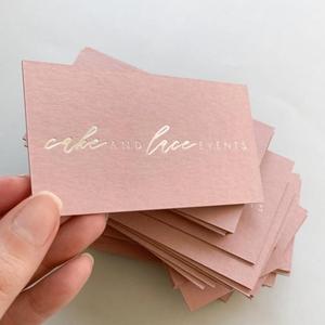 Cartes de visite gratuites à la <span class=keywords><strong>feuille</strong></span> d'or de luxe personnalisées Impression papier et carton haut de gamme Conception populaire - Product Image 2