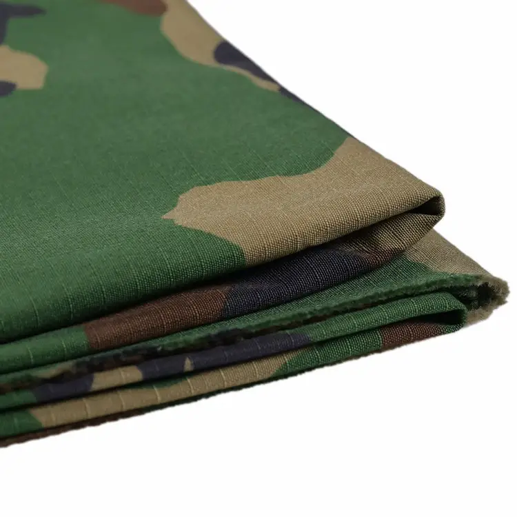 Das beliebteste 50% BAUMWOLLE 50% NYLON RIPSTOP Camouflage-Druck muster für taktische Uniform