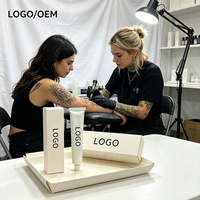 Tatuaje con Logotipo Personalizado de Recubrimiento Uniforme y de Alta Calidad para Centros de Belleza Certificados y Salas de Operaciones de Tatuajes Estándar