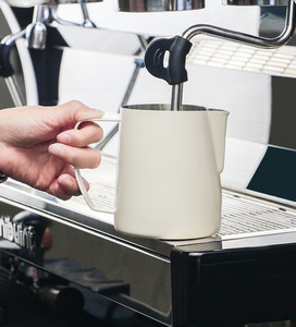 450/700ml di beccuccio tagliente Barista Latte Art caffè <span class=keywords><strong>Espresso</strong></span> fumante in acciaio inox 304 brocca per schiumare Latte - Product Image 2