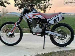 Moto tout-terrain électrique 250cc avec démarrage électrique, moteur 4 temps sans balais refroidi par air, frein à disque en acier, options essence et électrique - Product Image 5