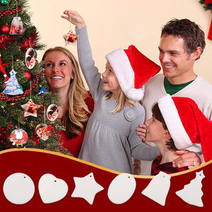 Decoración colgante personalizada al por mayor, sublimación en blanco, adornos navideños de cerámica - Product Image 3