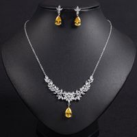 Collier en zircon super brillant de style haut de gamme transfrontalier, chaîne de clavicule pour femme, ensemble de boucles d'oreilles simples style froid INS, pour la mariée