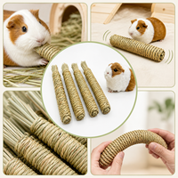 Jouet extra-large en herbe et radis pour lapins, cochons d'Inde, hamsters - Entièrement fait main, garde les animaux occupés, aide à moudre les dents