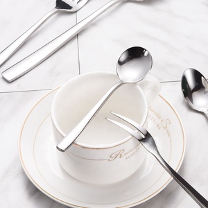 Cuillère à thé en acier inoxydable avec logo personnalisé de différentes tailles Cuillères à dessert en métal Cadeau Couverts en argent Cuillère à café Cuillère à dîner pour la maison - Product Image 4