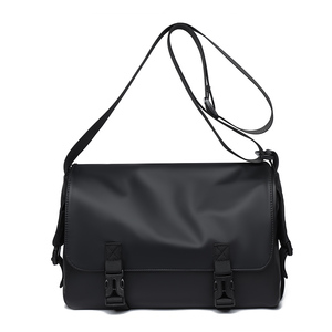 Wholesale Outdoor Travel Duffel <b>Bag</b> Waterproof Nylon Messenger Sling <b>Bags</b> Casual Sports Crossbody Messenger <b>Bag</b> - Product Image 6