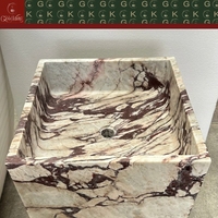 Évier autoportant en marbre Calacatta Viola de conception personnalisée GOLDKING, base blanche, veines riches en violet et brun, sculpté avec précision par CNC