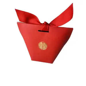 Scatola regalo di carta caramella nuziale rossa personalizzata con nastro riciclabile Bio pollo Popcorn patatine fritte togliere cibo scatola di carta con nastro
