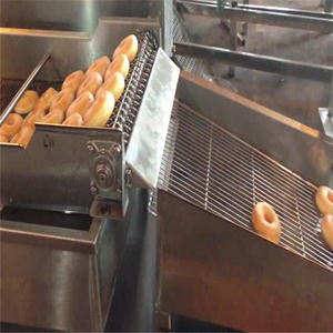 Friggitrice Automatica per Ciambelle al Lievito con Macchina Taglia-Impasto - Product Image 4