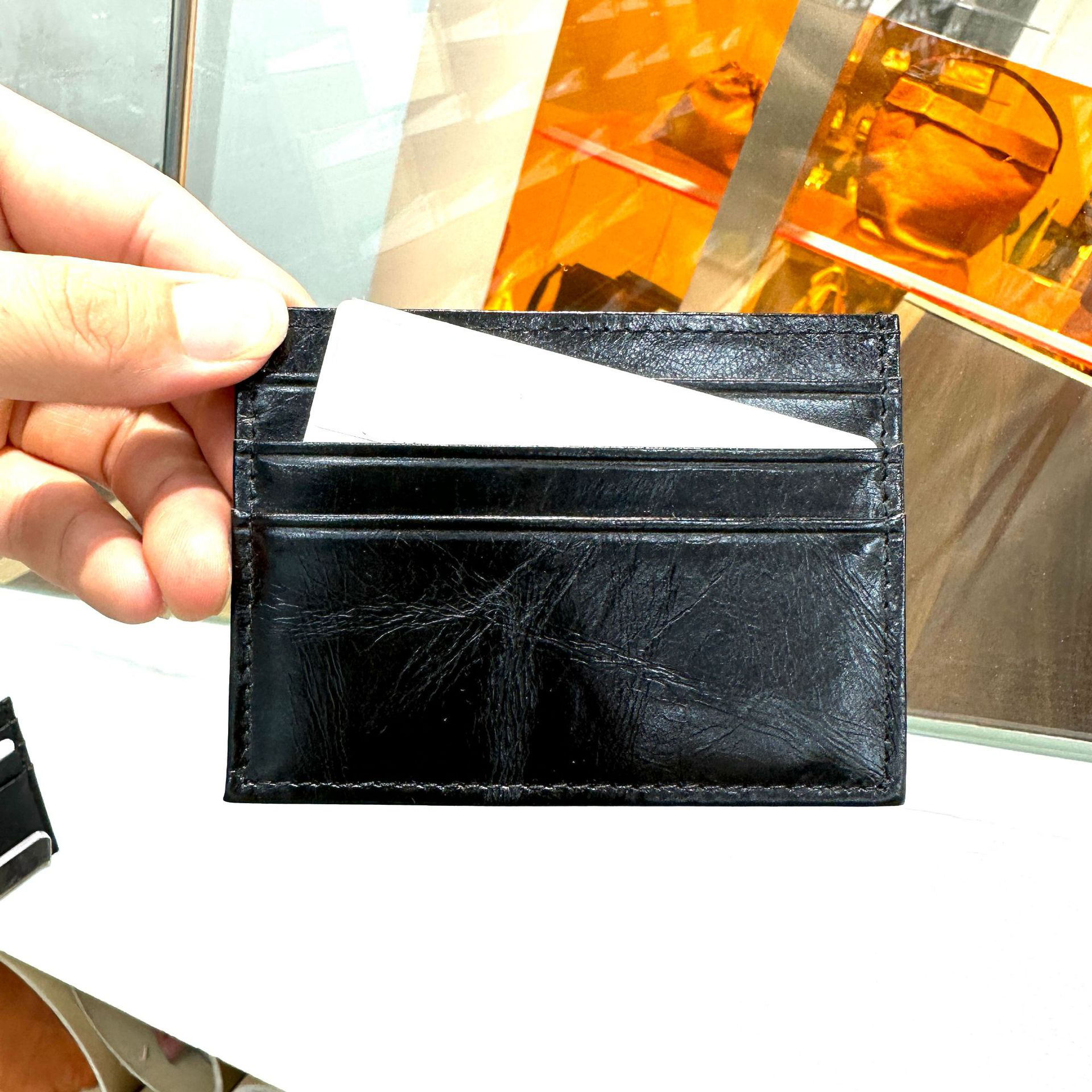 17-18-Wet Waxed Black