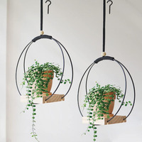Porte-pot de fleurs suspendu en métal de style bohème européen, durable, pour plantes d'intérieur et d'extérieur, panier pour plantes pour la décoration du jardin