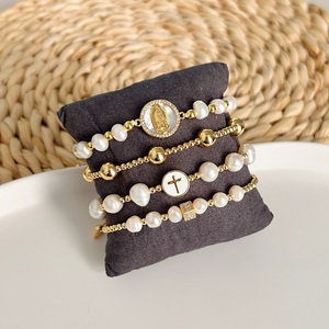KKBEAD Juego de Pulseras de Perlas Naturales Chapadas en Oro de 18K, Resistentes al Agua, para Mujer, Pulsera de Lujo con Circonia y Cruz de la Virgen María, Cristiana - Product Image 3